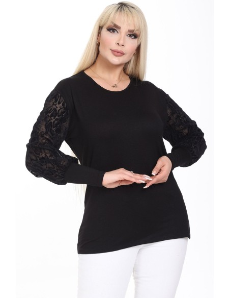 Eleganta melna blūze ar greznām piedurknēm