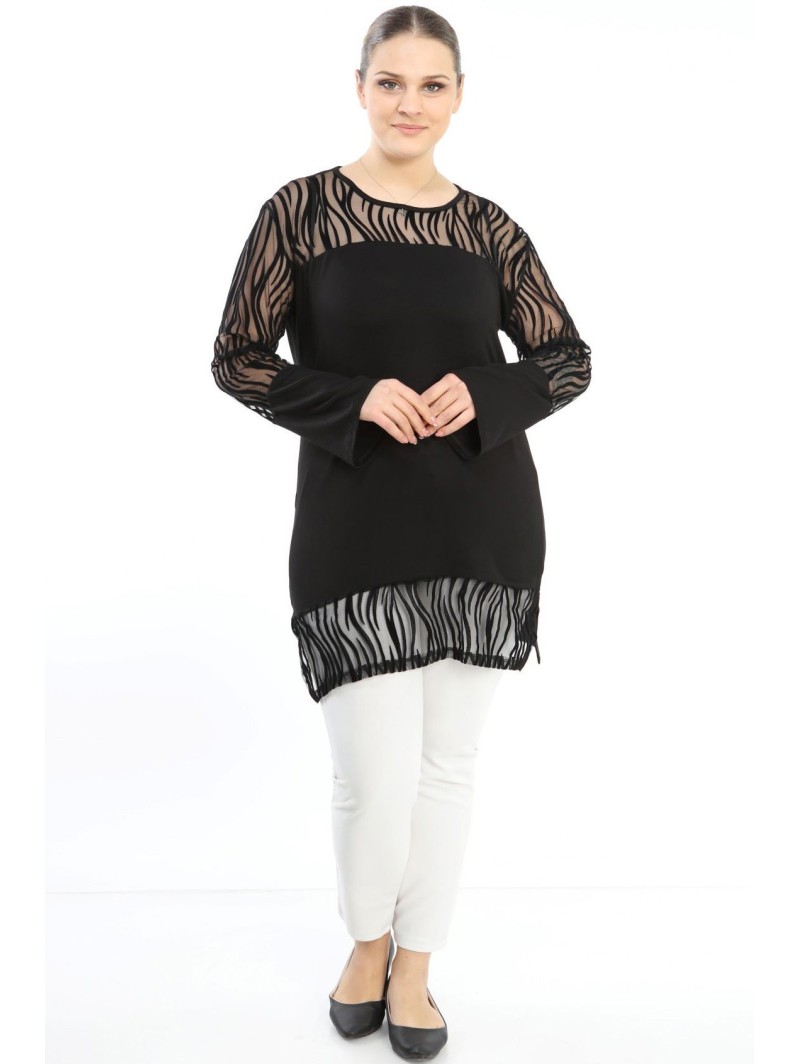 Must pitsiga tuunika Must pitsiga tuunika