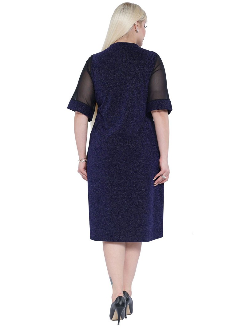 Elegantiška tamsiai žalia suknelė Elegantiška tamsiai žalia suknelė