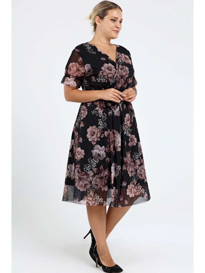 Puķaina kleita ar īsām piedurknēm Puķaina kleita ar īsām piedurknēm