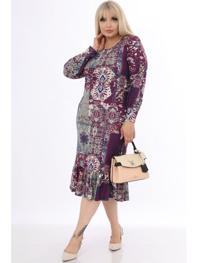 Raštuota suknelė Raštuota suknelė