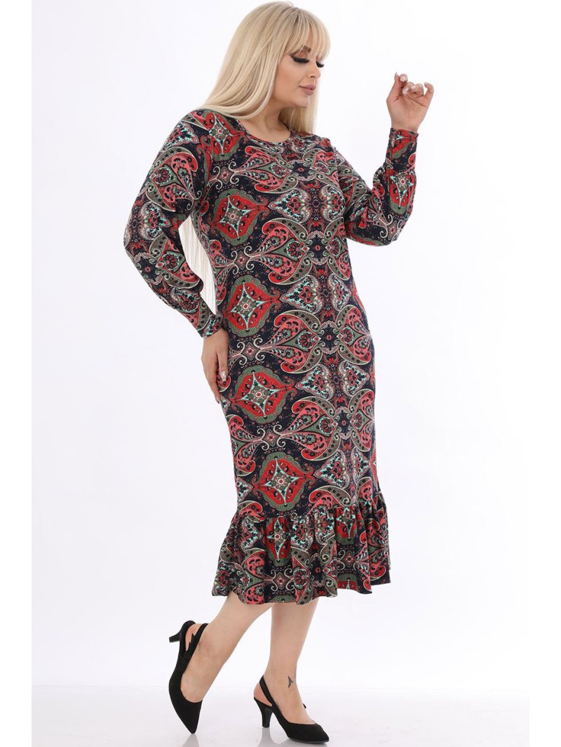 Raštuota suknelė Raštuota suknelė