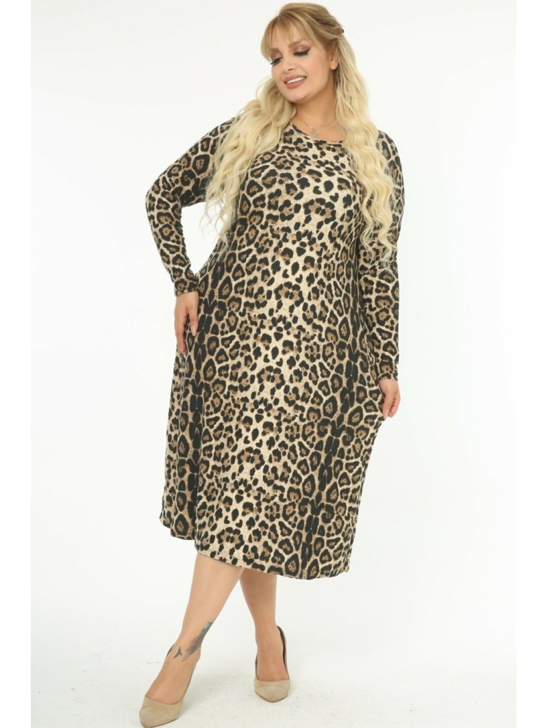 Suknelė su gyvūnų kailio raštu Suknelė su gyvūnų kailio raštu