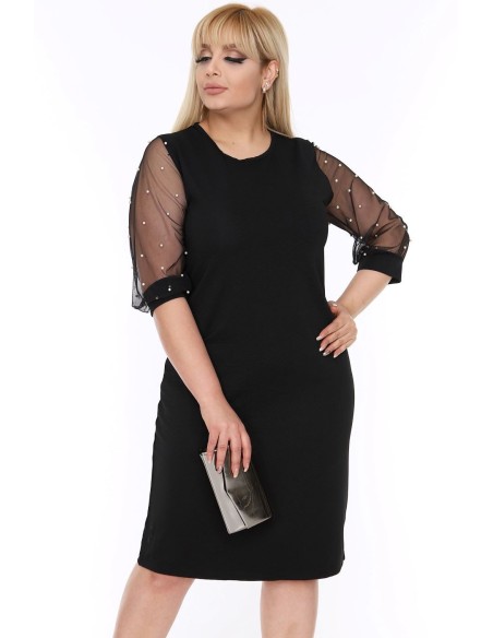 Must klassikaline kleit