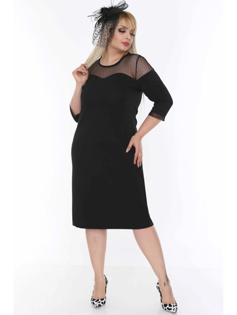 Juoda klasikinė suknelė Juoda klasikinė suknelė