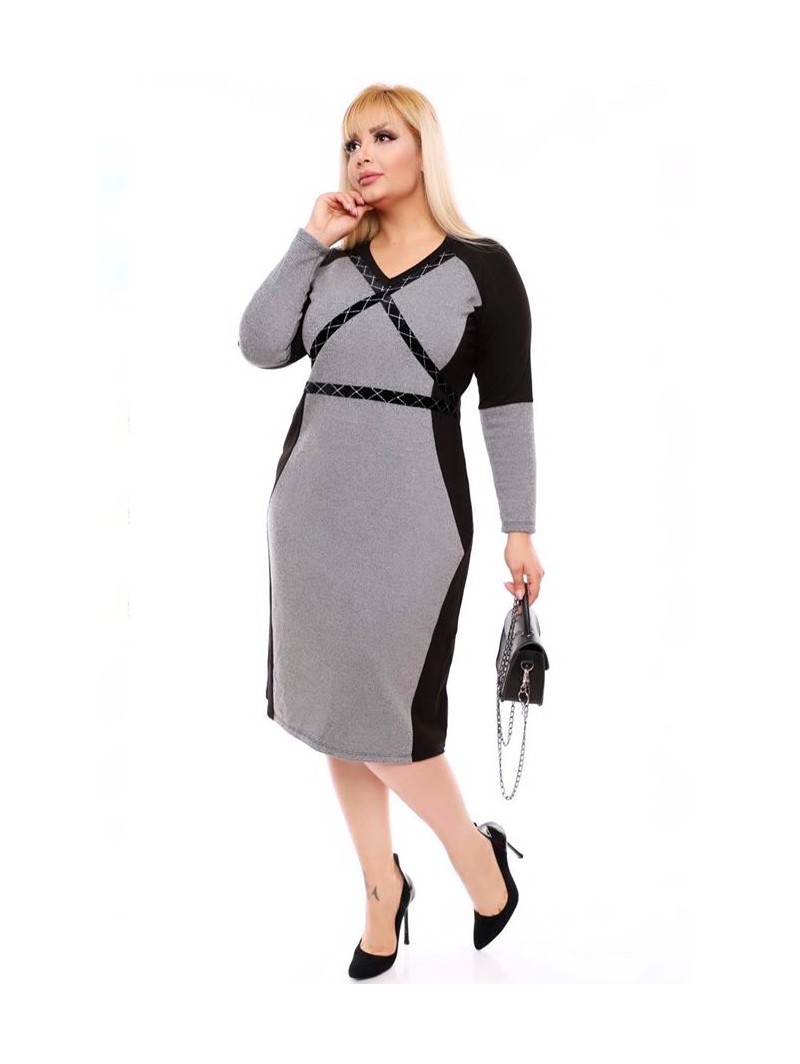 Stilinga pilka suknelė Stilinga pilka suknelė