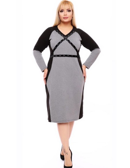 Стильное серое платье