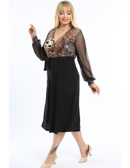 Elegantne rihmaga kleit