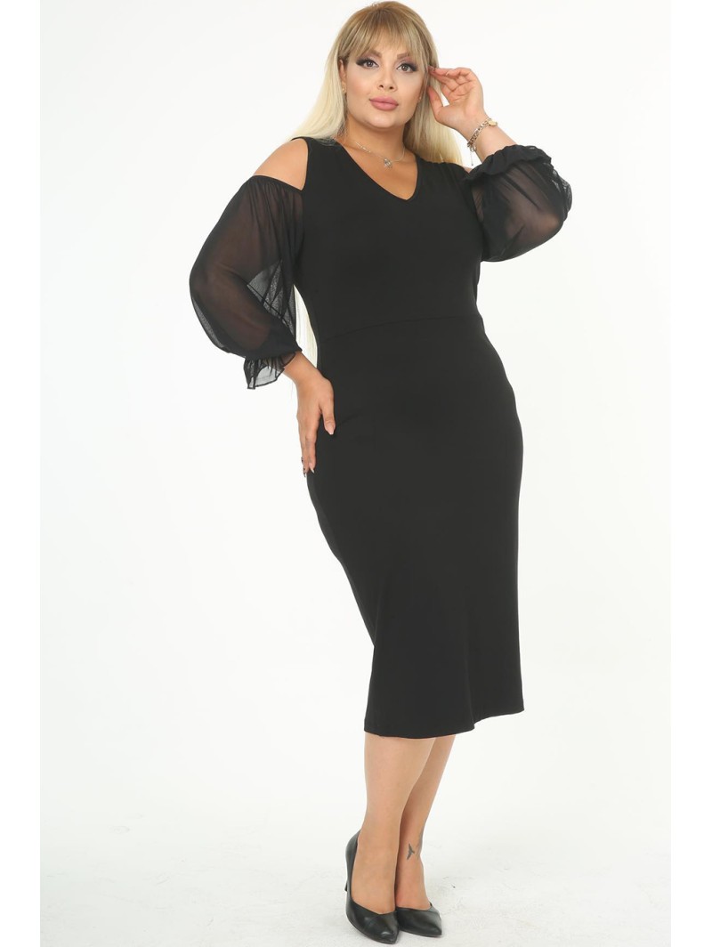 Eleganta melna kleita Eleganta melna kleita