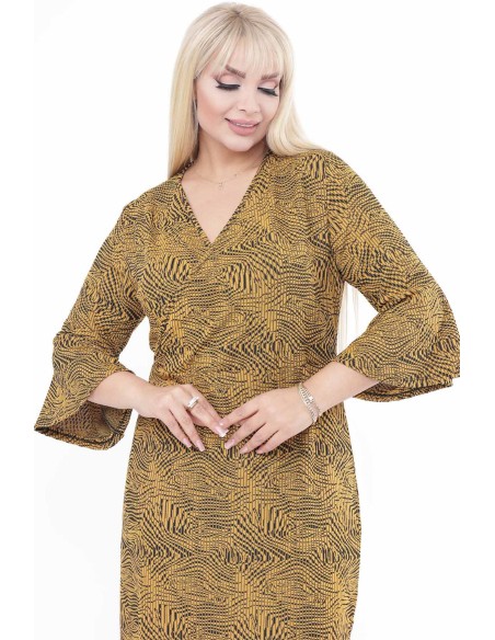 Täpiline kollane kleit