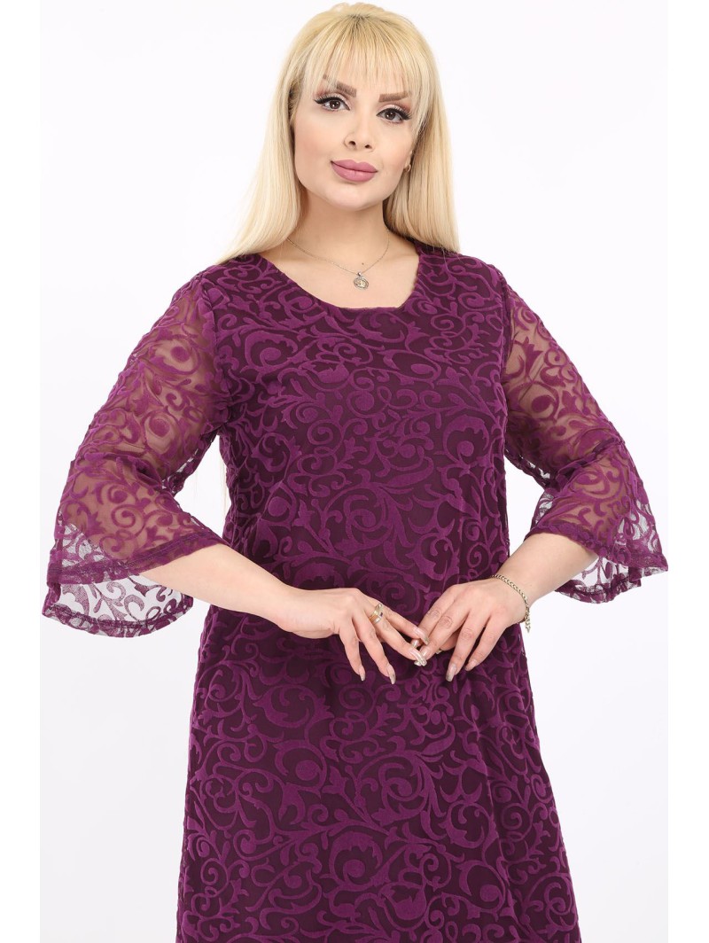 Violetinės spalvos suknelė Violetinės spalvos suknelė