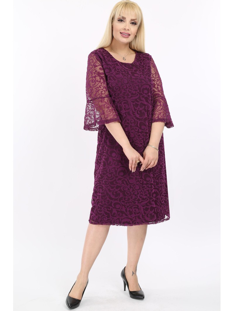 Violetinės spalvos suknelė Violetinės spalvos suknelė