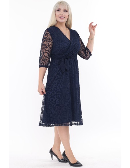 Темно-синее платье