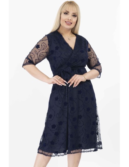 Elegantne tumesinine kleit