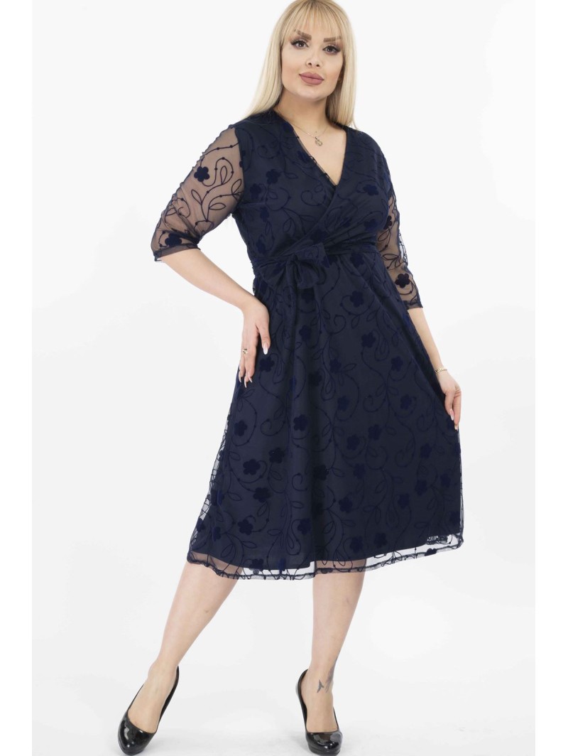 Elegantne tumesinine kleit Elegantne tumesinine kleit