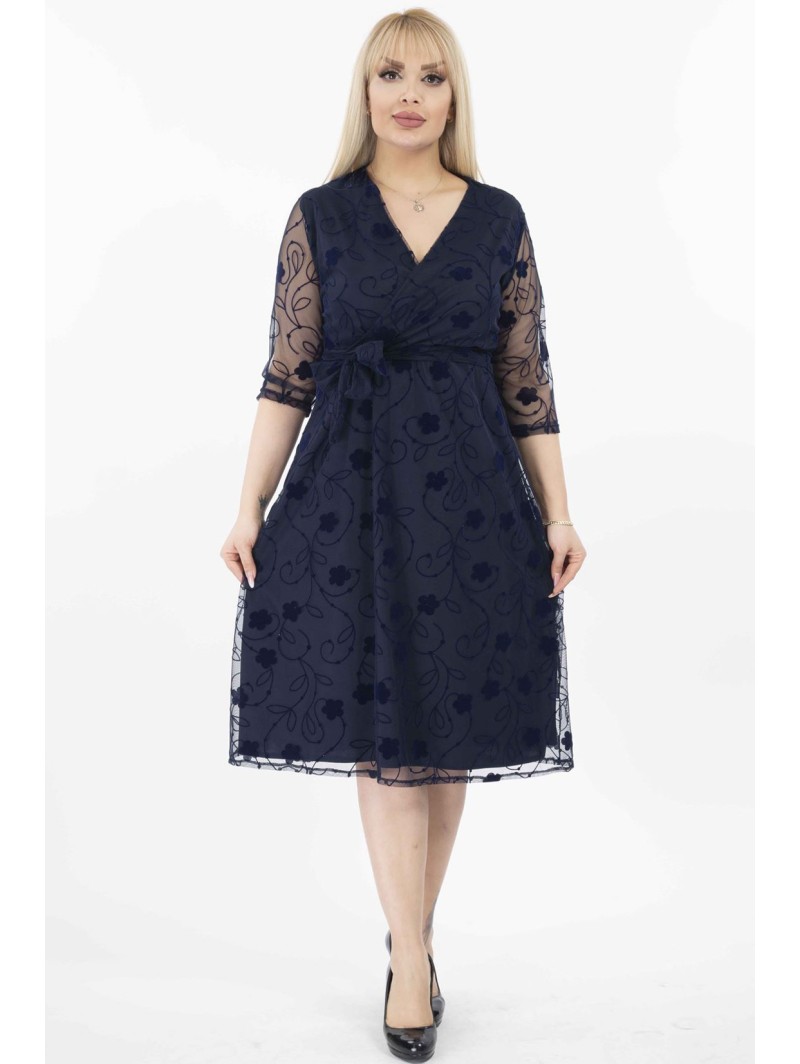 Elegantne tumesinine kleit Elegantne tumesinine kleit