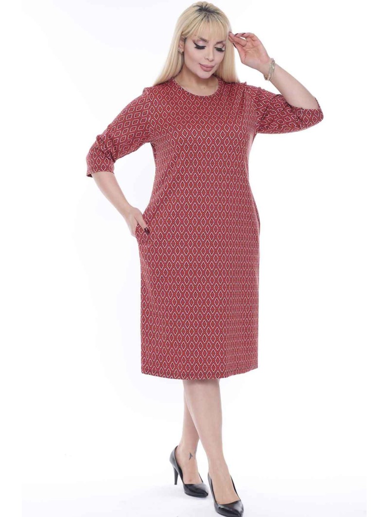 Rakstaina kleita ar ornamentiem Rakstaina kleita ar ornamentiem