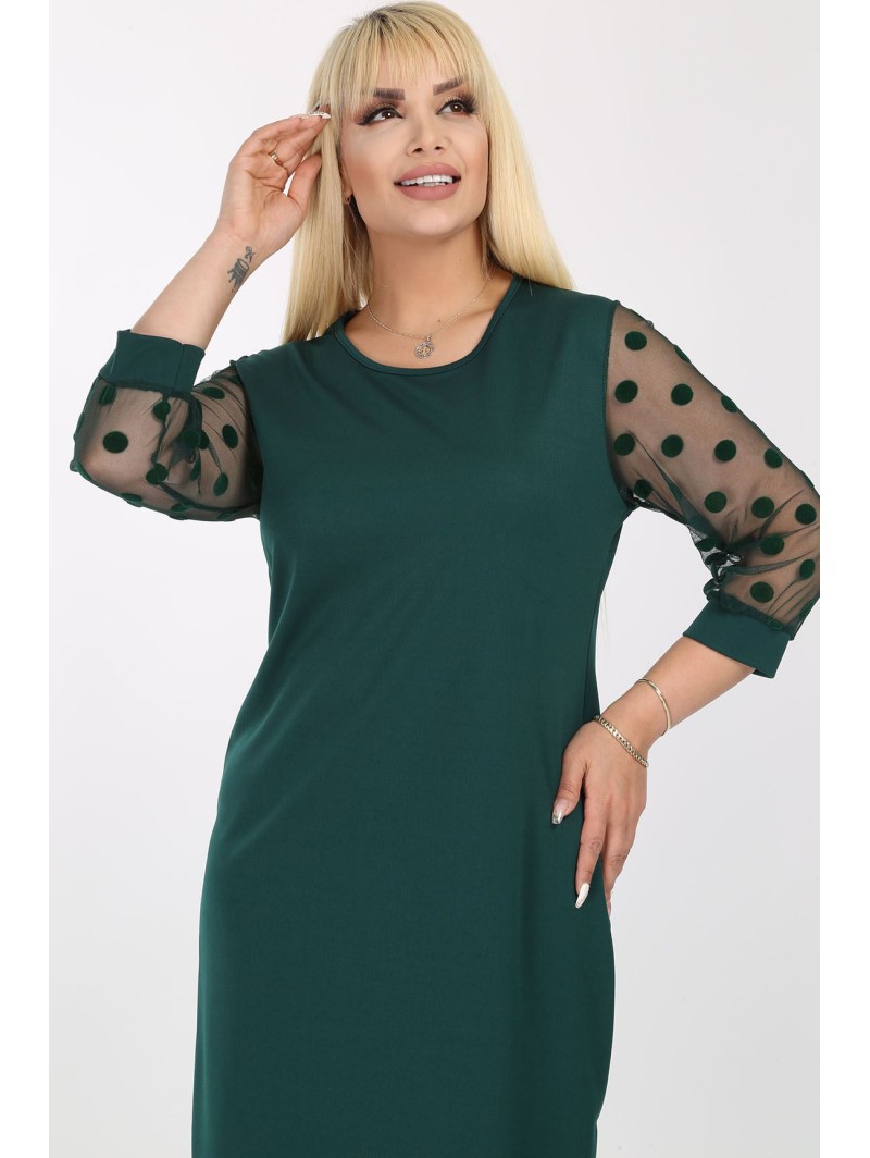 Зеленое платье с шариками Зеленое платье с шариками