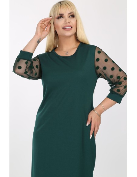 Žalia suknelė su rutuliukais