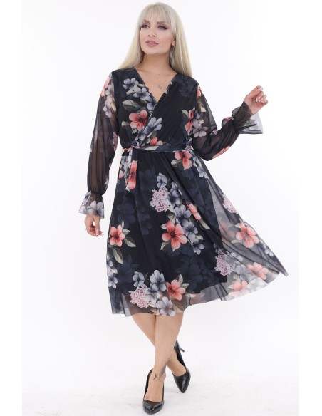 Ziedu kleita ar lenciņu