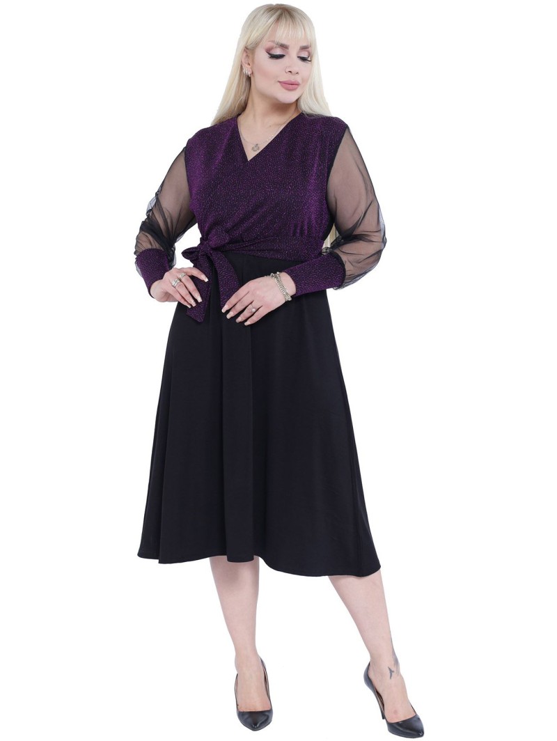 Elegantne kaelusega kleit Elegantne kaelusega kleit