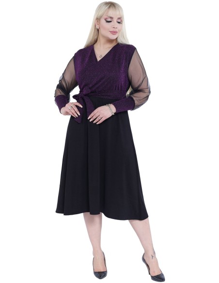 Eleganta kleita ar kakla izgriezumu