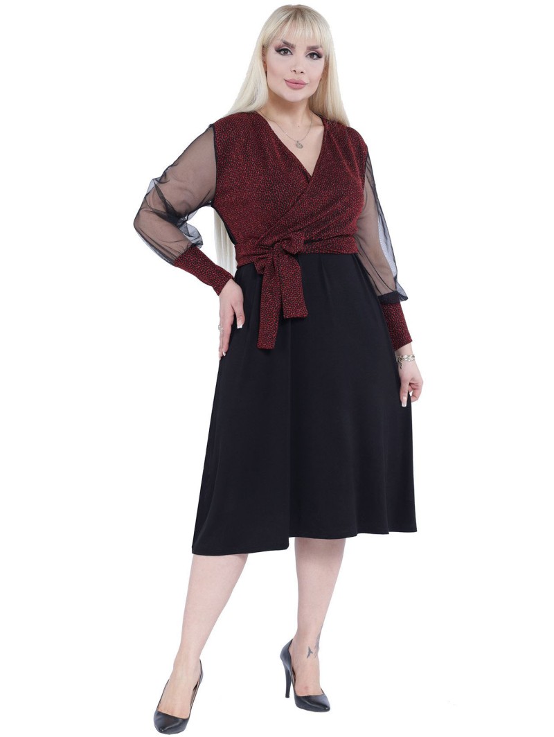 Elegantne kaelusega kleit Elegantne kaelusega kleit