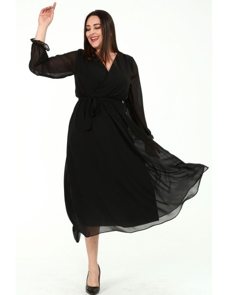 Черное длинное платье