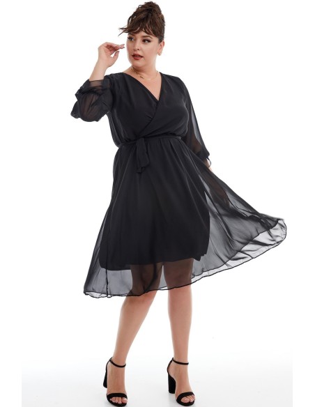 Must šifoonist kleit