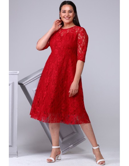 Sarkana kleita ar mežģīnēm