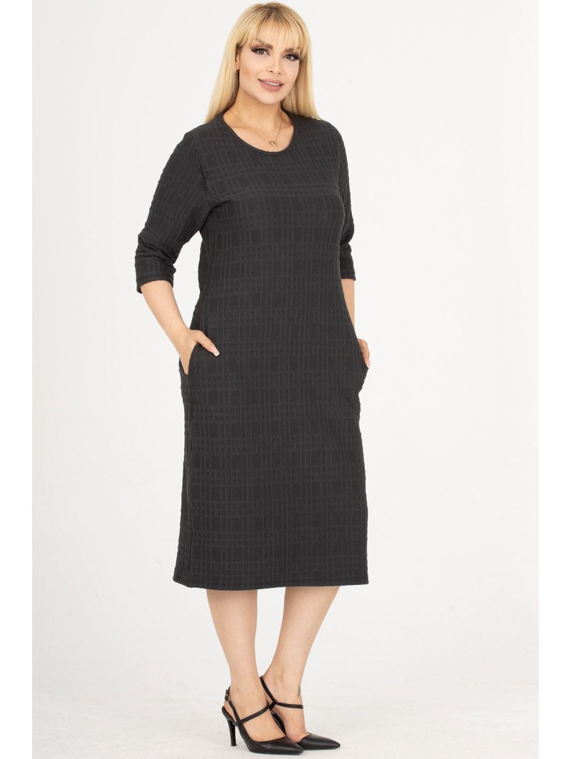 Платье выше колена Платье выше колена