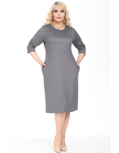 Kleita ar kāju apdruku