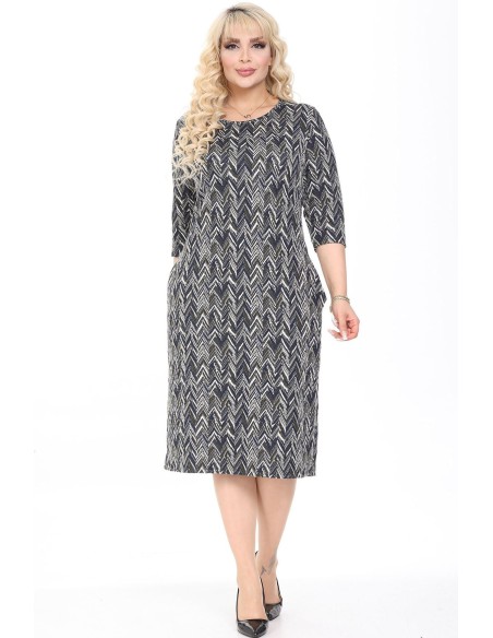 Kleita ar skujiņas rakstu