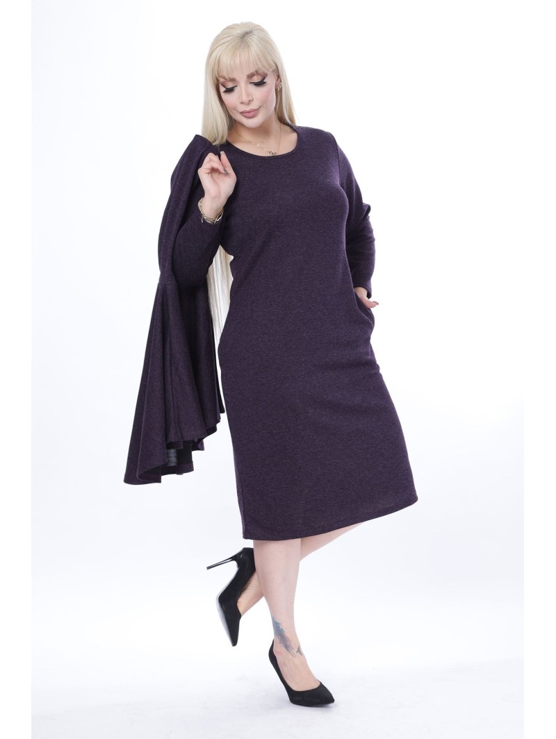 Kleita ar apmetni Kleita ar apmetni