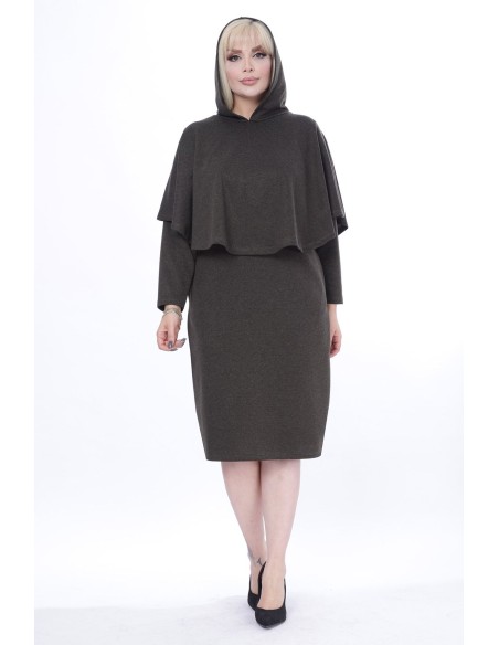 Платье с накидкой