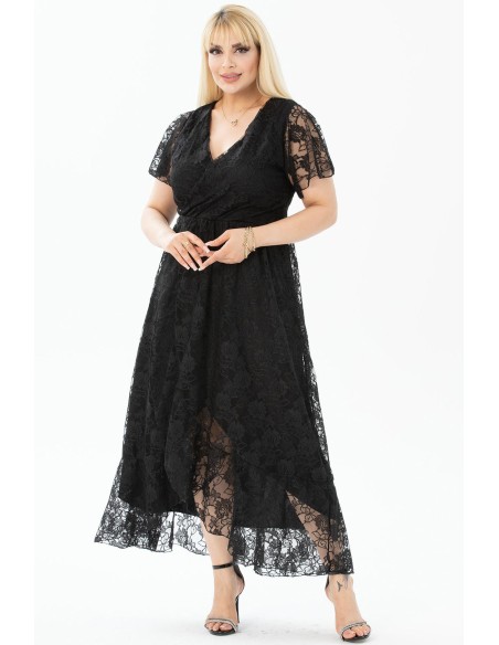 Kaunis pitsiga kleit