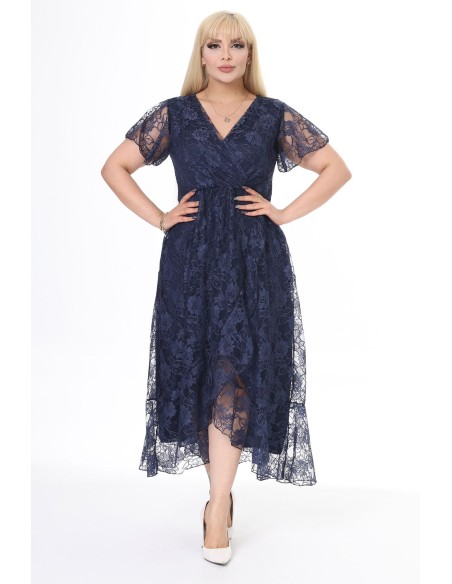 Puošni suknelė su nėriniais