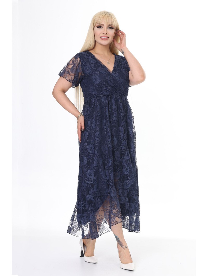 Puošni suknelė su nėriniais