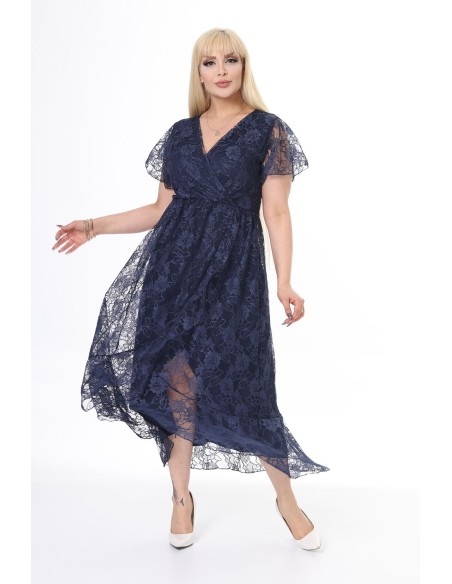 Kaunis pitsiga kleit