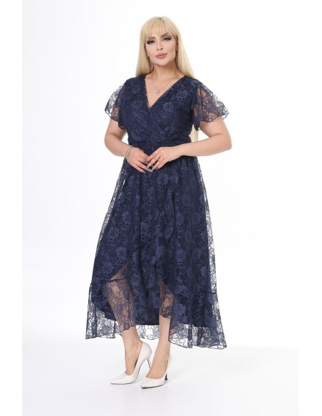 Kaunis pitsiga kleit