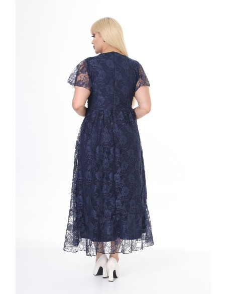 Kaunis pitsiga kleit