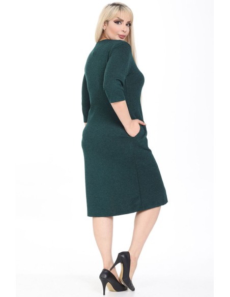 Темно-зеленое платье