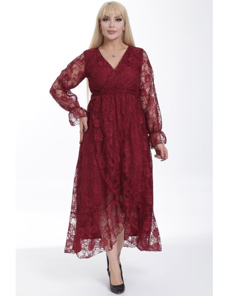 Длинное платье с кружевом