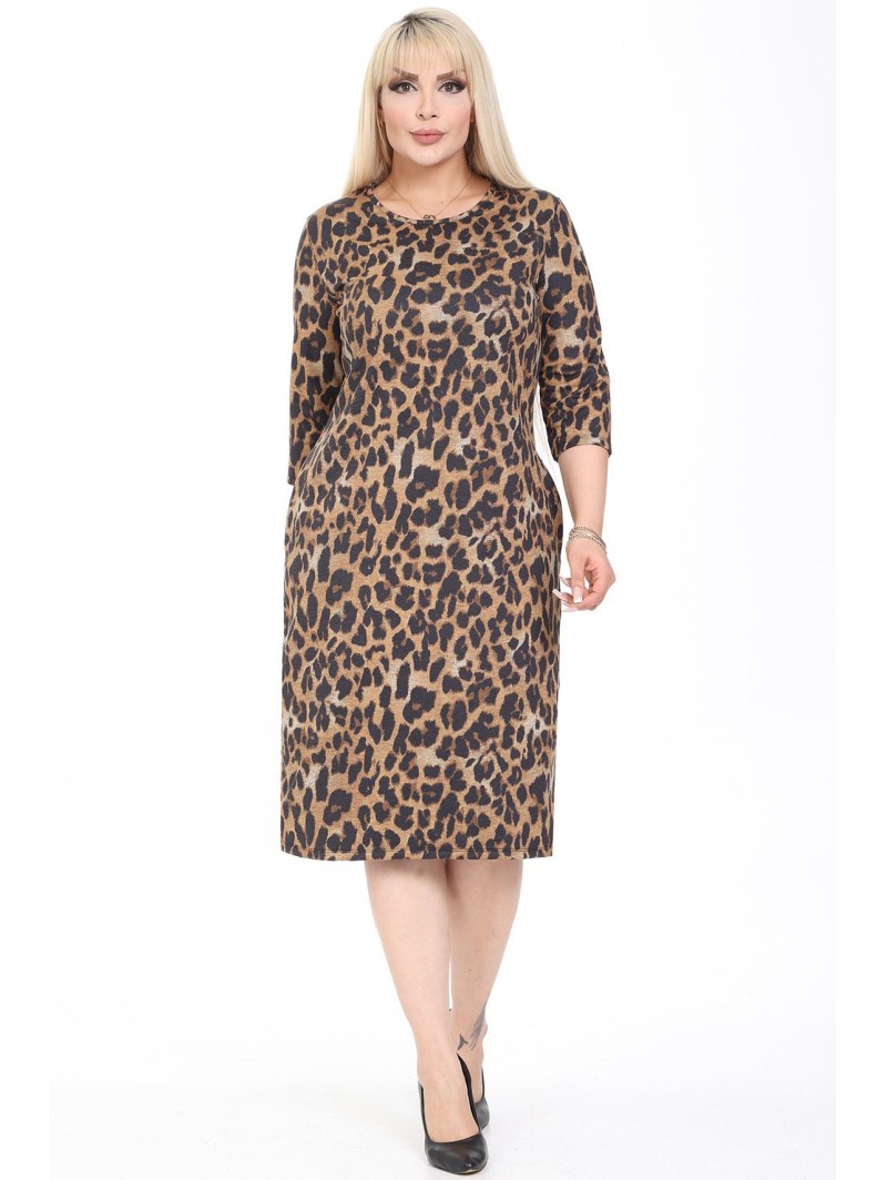 Kleita ar dzīvnieku kažokādu rakstiem Kleita ar dzīvnieku kažokādu rakstiem