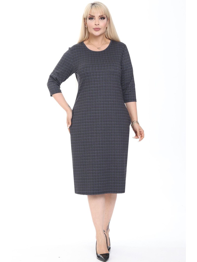 Kleita ar kāju apdrukām Kleita ar kāju apdrukām