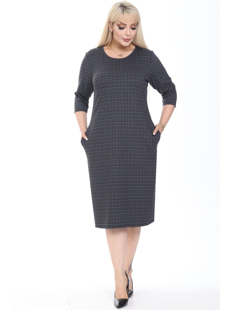 Kleita ar kāju apdrukām Kleita ar kāju apdrukām