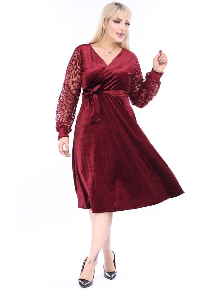 Ümbrikukaelusega veluurkleit