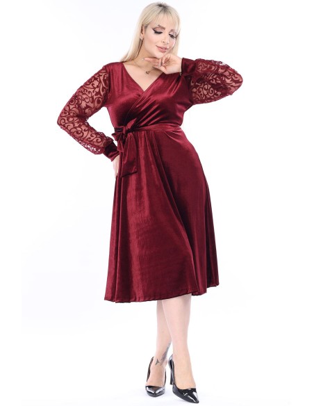 Veliūrinė suknelė