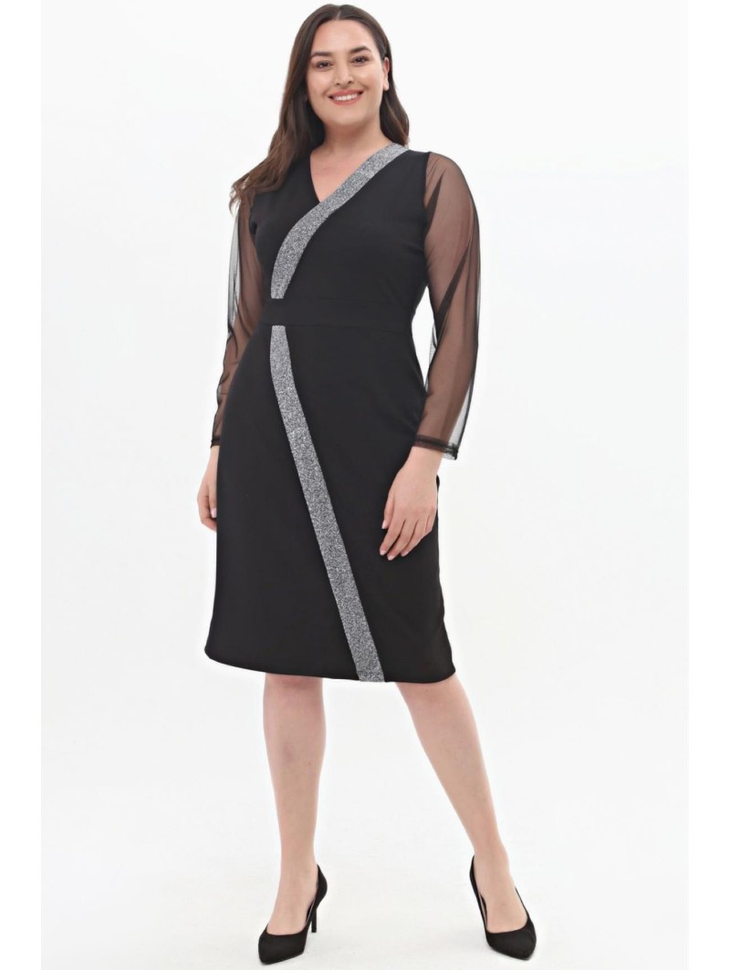 Eleganta melna kleita Eleganta melna kleita