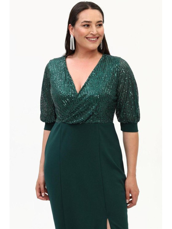 Zaļa kleita ar svariem 2